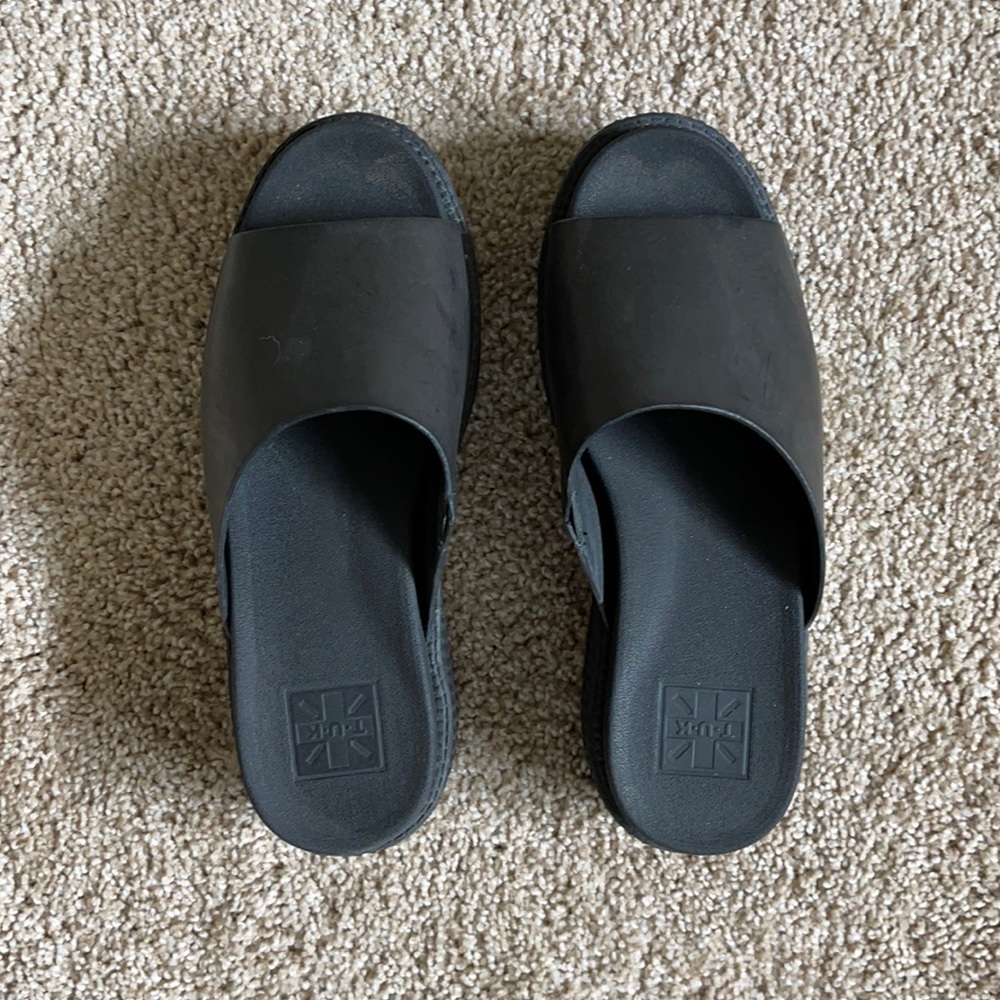 Creeper Slides